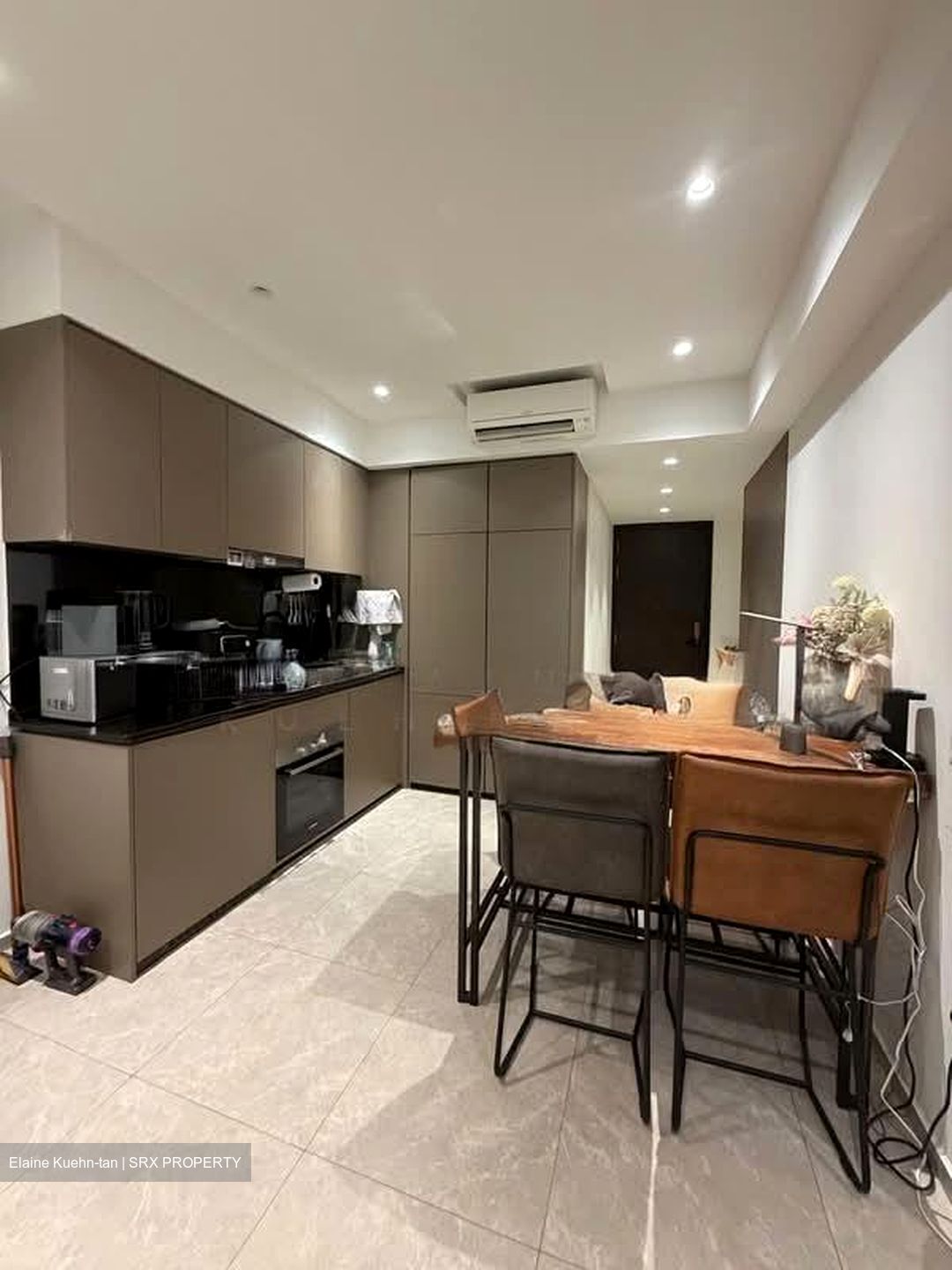 Park Colonial (D13), Condominium #579102871